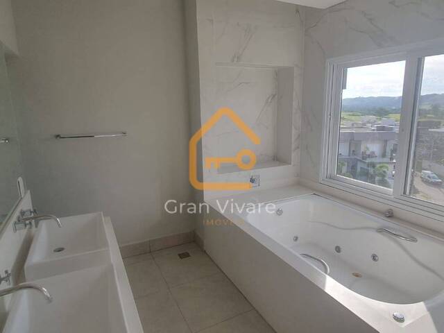 Casa em condomínio para Venda em São José dos Campos - 2