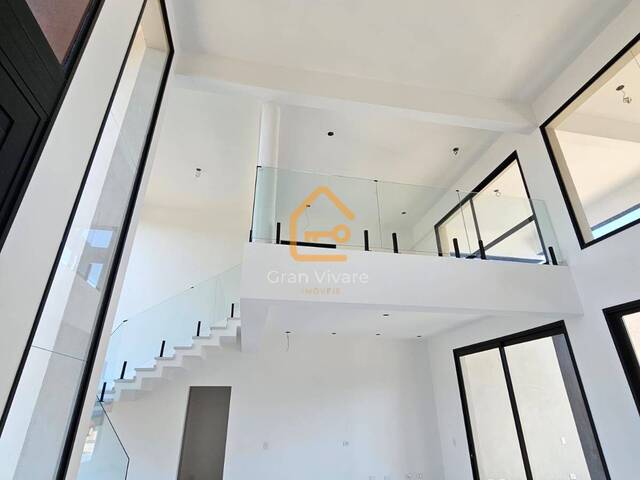 Casa em condomínio para Venda em São José dos Campos - 4