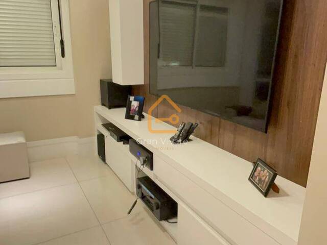 Apartamento para Venda em São José dos Campos - 3