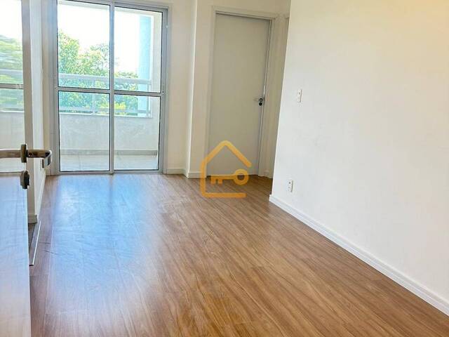 Apartamento para Venda em Jacareí - 2