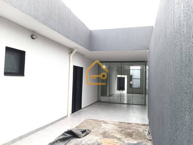 Venda em Residencial Parque dos Sinos - Jacareí