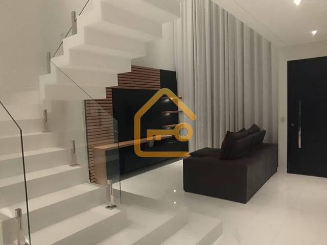 #CA315 - Casa em condomínio para Venda em Jacareí - SP