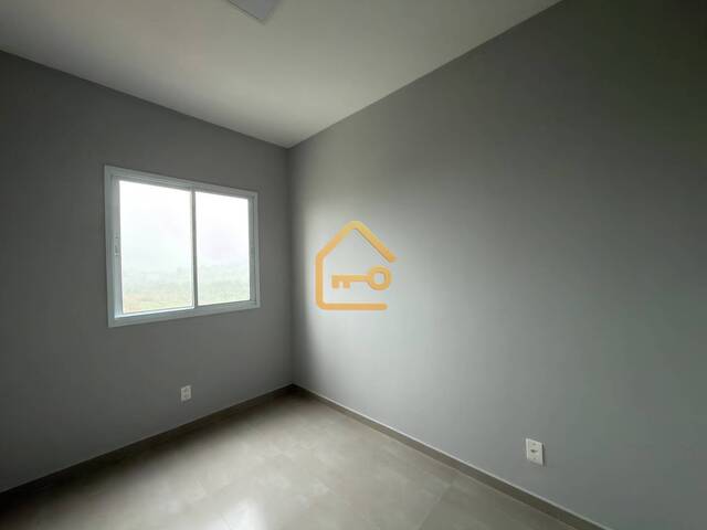 Apartamento para Venda em Jacareí - 5