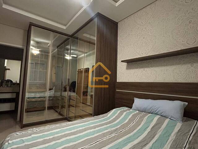 Apartamento para Venda em Jacareí - 4
