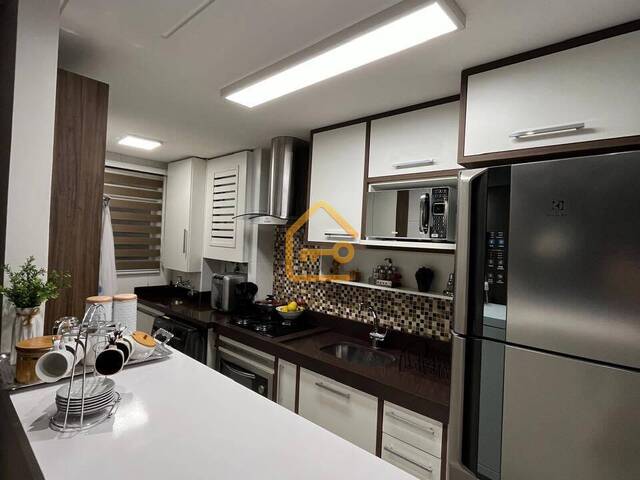 Apartamento para Venda em São José dos Campos - 4