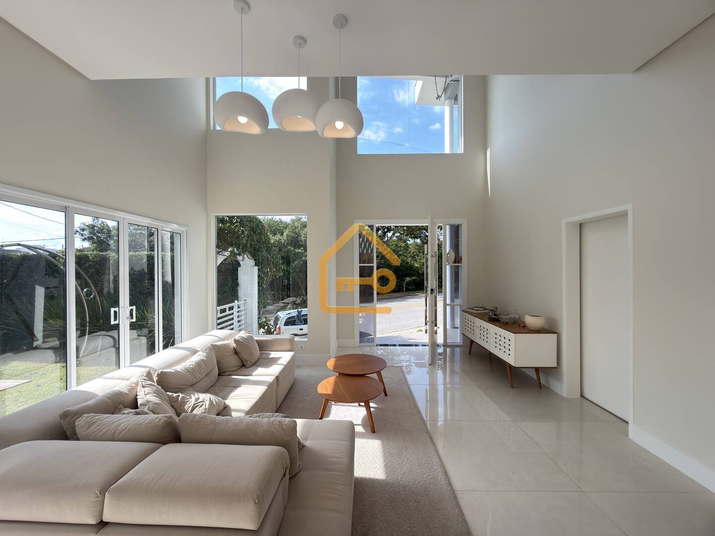 Casa no Condomínio Vivva com 3 quartos, sendo 1 suíte. Villa Branca.