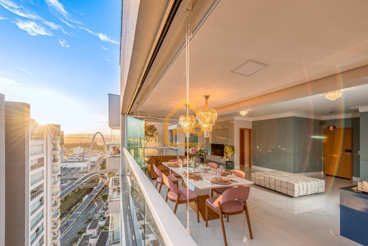 Condomínio Celebrity Vila Ema, 147 m ², 3 suítes e 3 vagas. SJC